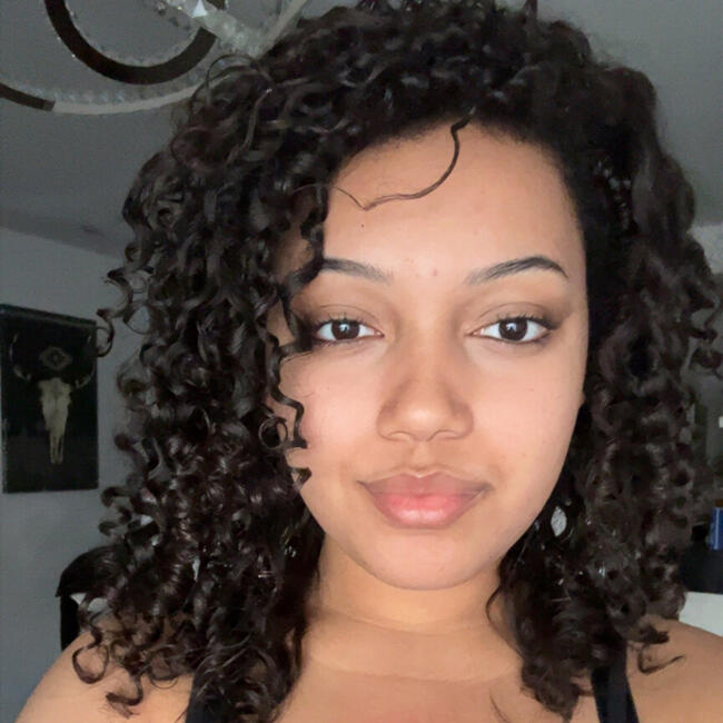 Babysitter in Sotteville-lès-Rouen: Ashley