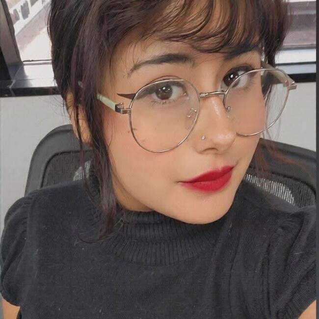 Babysitter in Tijuana: GWENDOLYNE