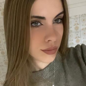 Babysitter Trieste: Stella