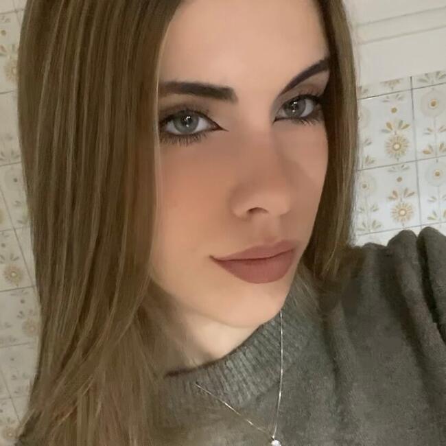 Babysitter in Trieste: Stella