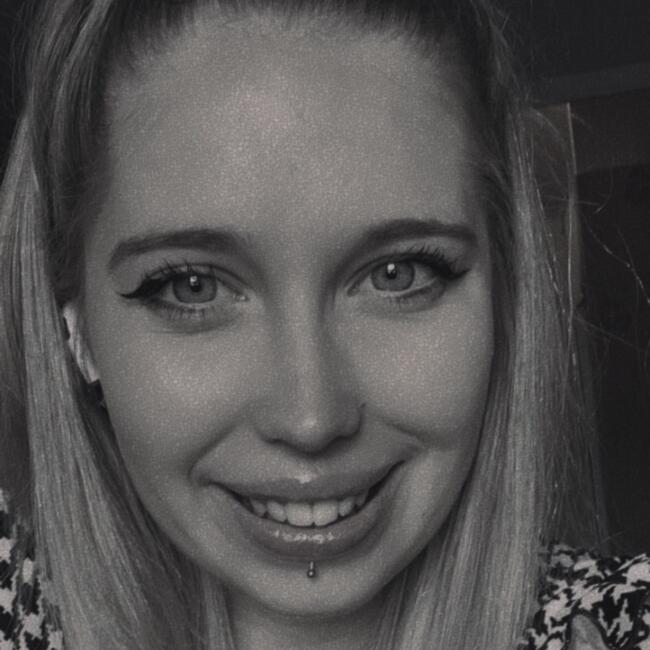 Babysitter in Carmaux: Ludivine