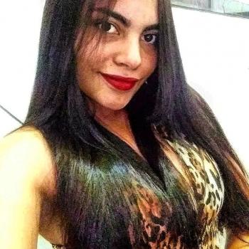 Babá em Campos dos Goytacazes: Larissa