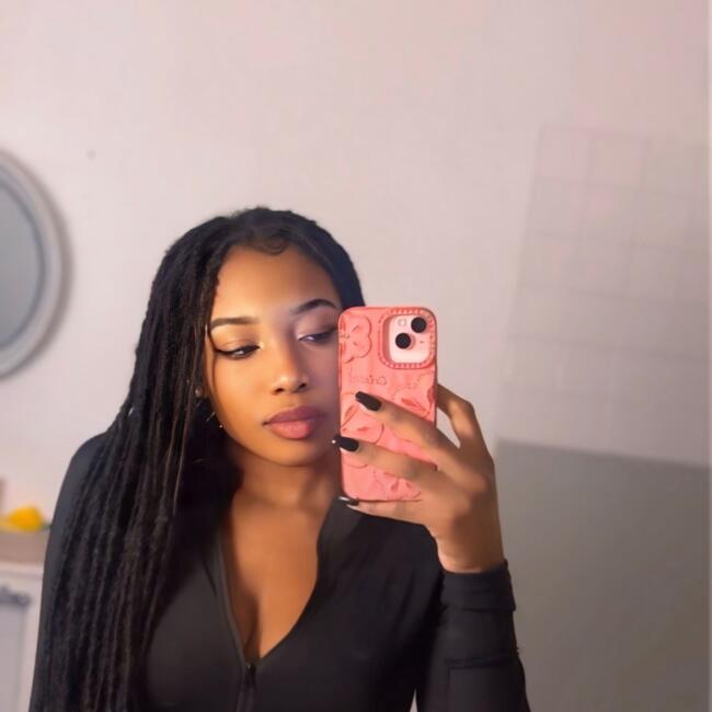 Babysitter in Paris: Cheche