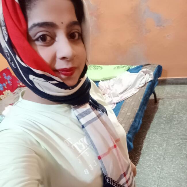 Babysitter in Delhi: Jyotsna