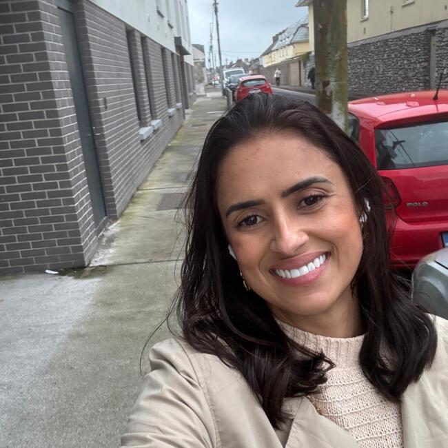 Babysitter in Cork: Uli Franciele