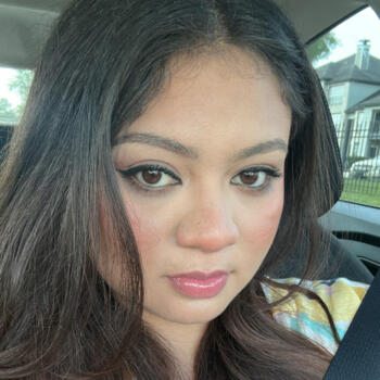 Nanny in Spring (Texas): Cindy