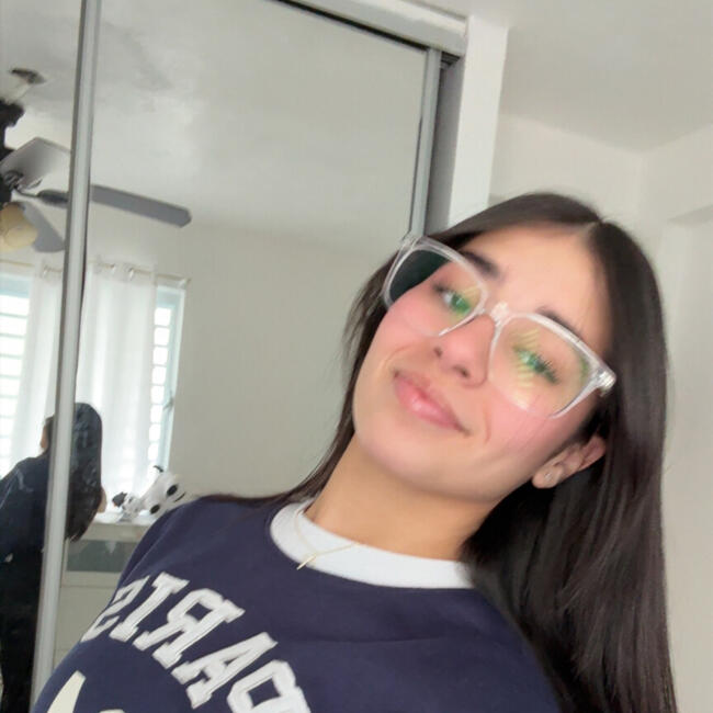 Babysitter in Guaynabo: Jeirensse