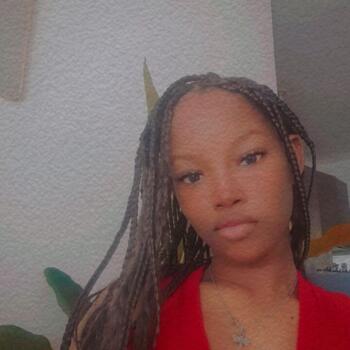 Trabajo para niñera en La Romana: trabajo de niñera Yardi