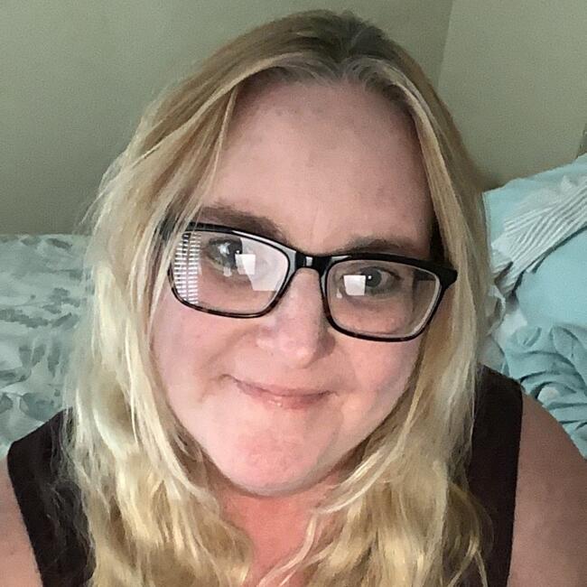 Nanny in Menifee: Julie