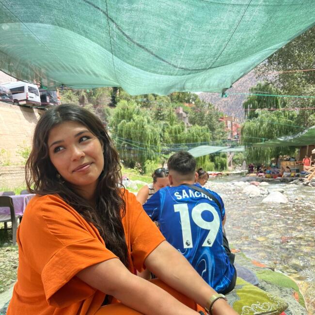 Babysitter in São João das Lampas: Lorena