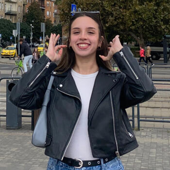 Babysitter στην περιοχή Βόλος: Σοφία