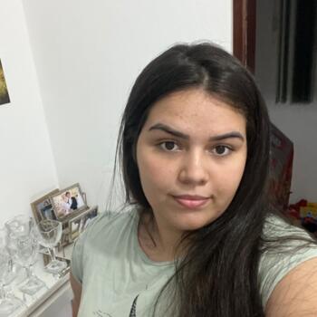 Babysitter in Recife: Luiza