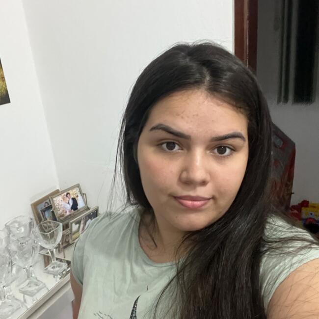 Babysitter in Recife: Luiza