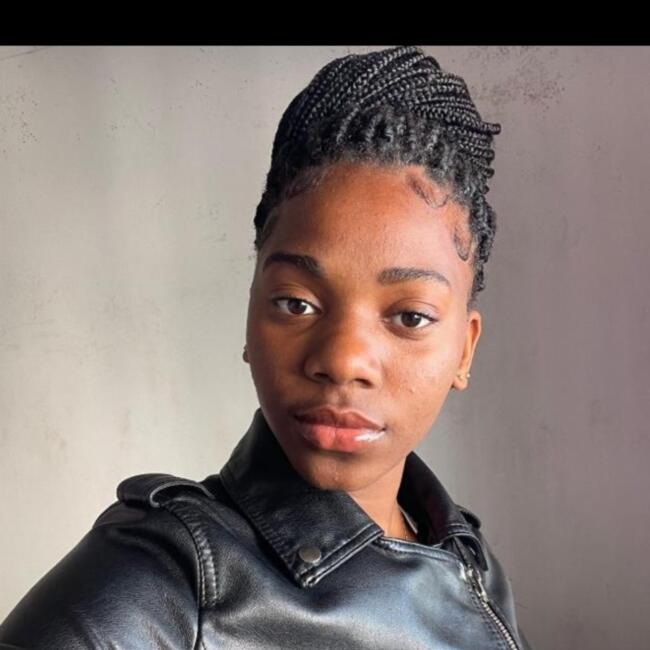 Babysitter em Montijo: Anaisse