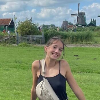 Babysitter in Angers: Maelys