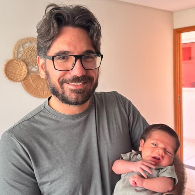 Emprego de babá em João Pessoa: Hermano