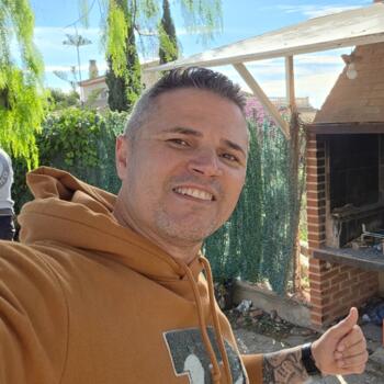 Babysitting job in Alicante: babysitting job JAVIER