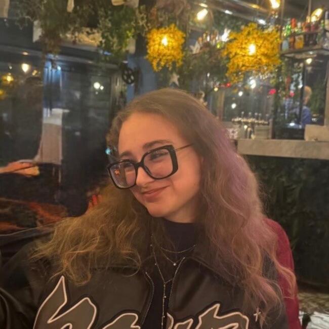 Babysitter in Fontenay-sous-Bois: Doriane