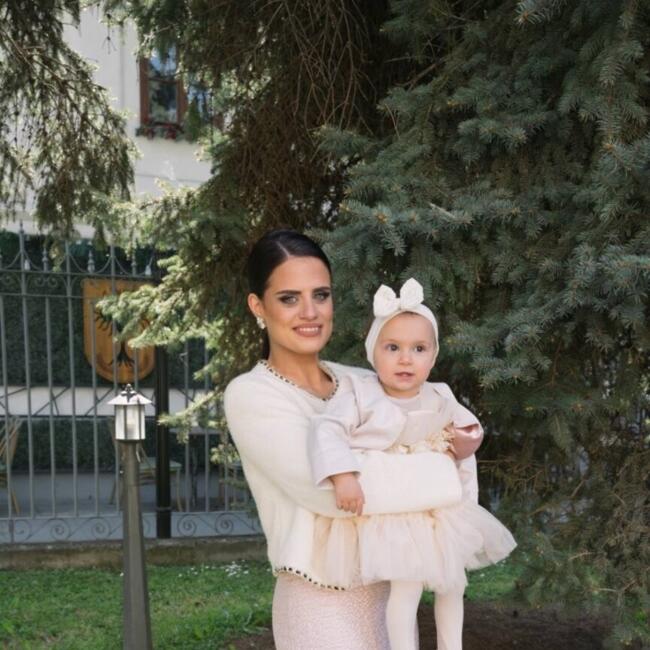 Bebisiterka u Jevremovac: Ivana