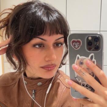 Babysitter in Estavayer-le-Lac: Soraya