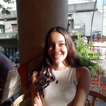 Babysitter in Buenos Aires: Isabella