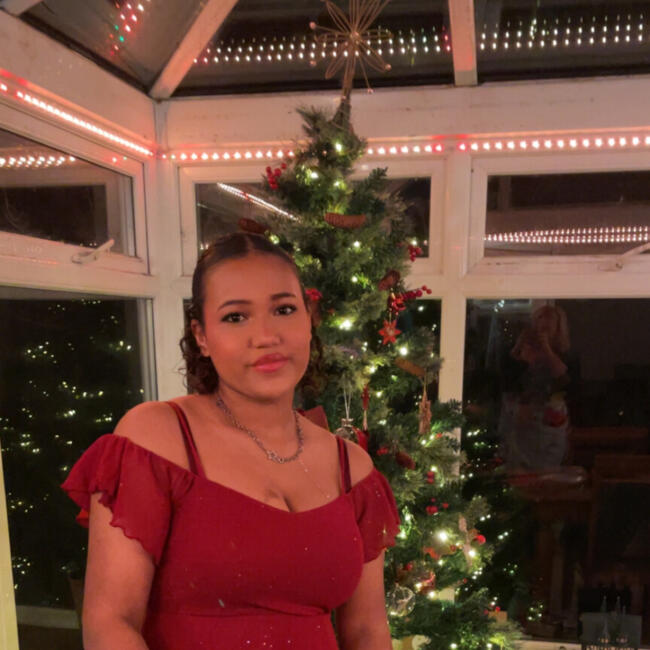 Babysitter in London: Mia