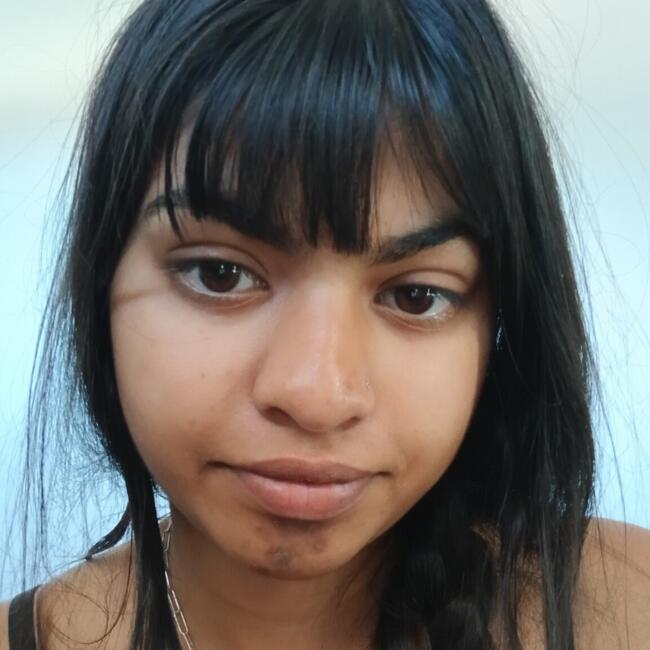 Babysitter in Rolleston: Abnee