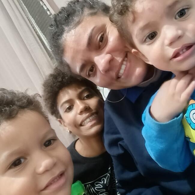 Emprego de babá em Hortolândia: Miriam