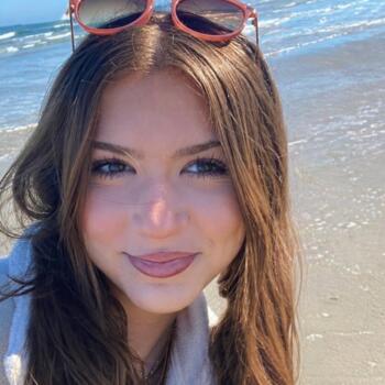 Babysitter in Longwood (Florida): Maddie