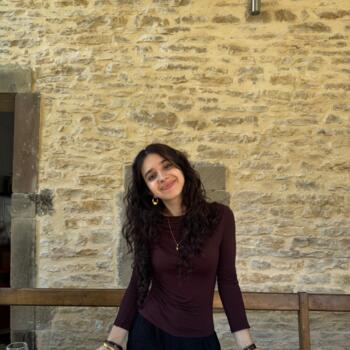 Baby-sitter Échenans-sous-Mont-Vaudois: Ninon
