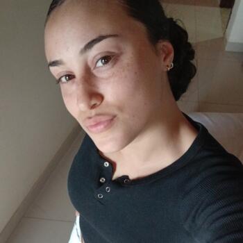 Babysitter in São João de Meriti: Mirella