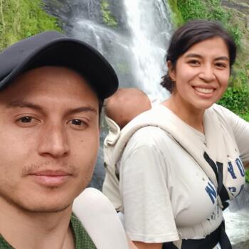 Trabajo para niñera en Bogotá: trabajo de niñera Andres