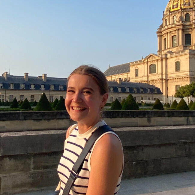 Babysitter in Paris: Emma Juliette