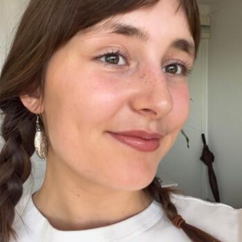 Babysitter in Bordeaux: Camille