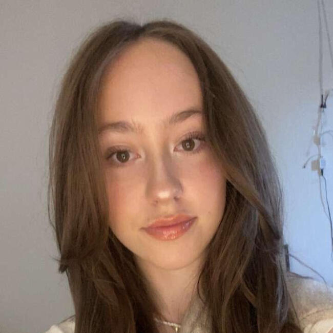 Babysitter in Södertälje: Ronja