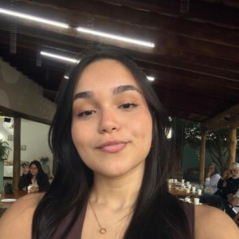 Babá em Juiz de Fora: Sara