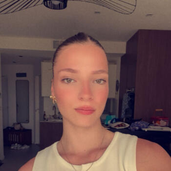 Babysitter in Le Mesnil-Esnard: Alice