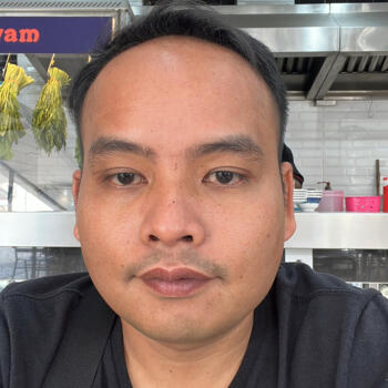Kerja pengasuh di Semenyih: kerja pengasuh Moktar