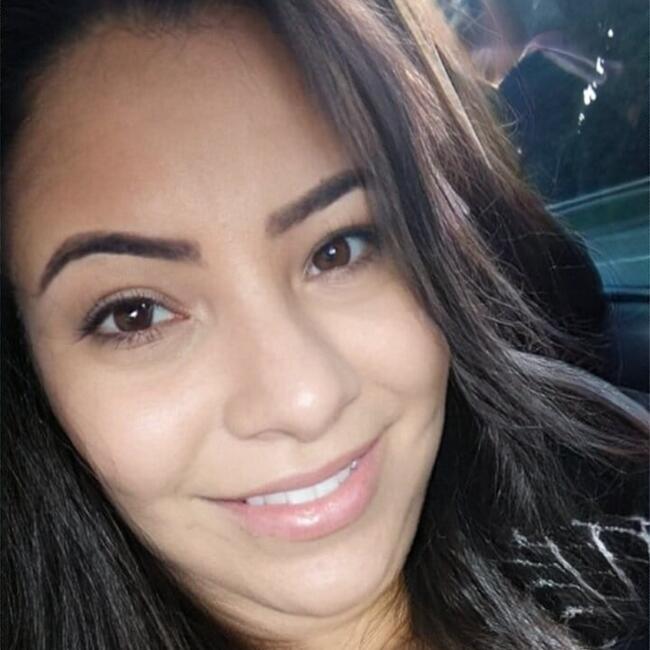 Babysitter in Curitiba: Brenda