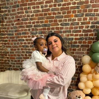 Babysitter in Brüssel: Lauryn