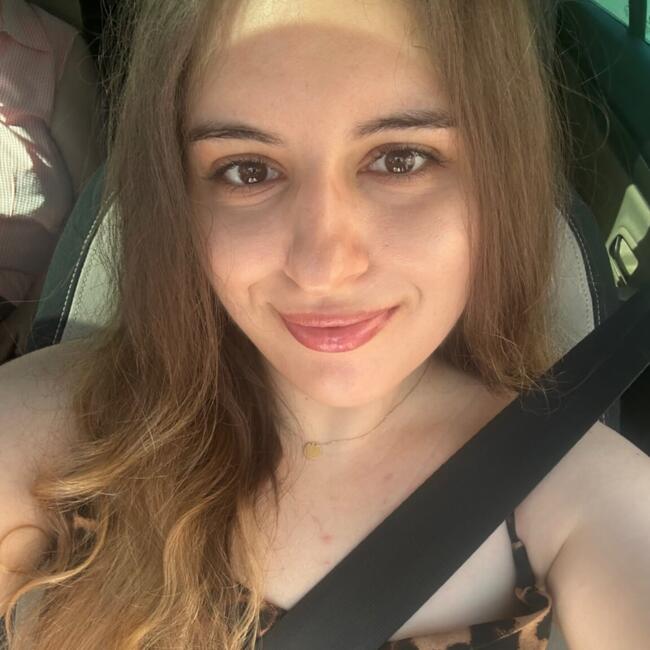 Babysitter in Cluj-Napoca: Lara