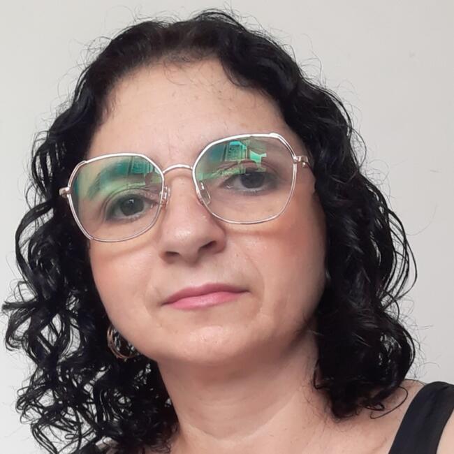 Babysitter in Londrina: Ilda