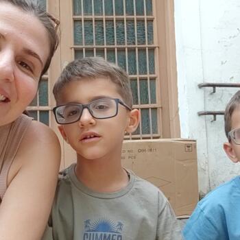 Emprego de babá em Atibaia: trabalho de babá Joyce Camila