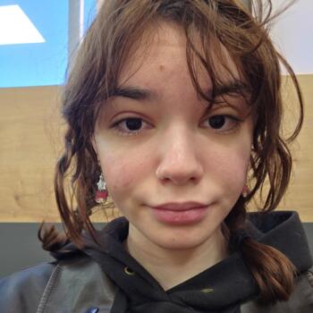 Babysitter in Athens: Παυλίνα