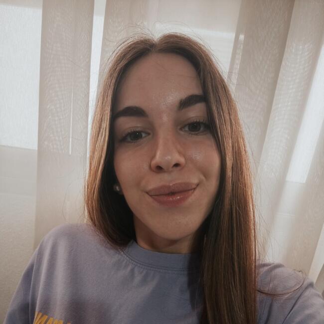 Canguro en Valencia: Ángela