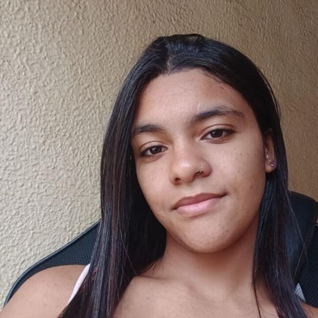 Babysitter in Agudos: Rayssa