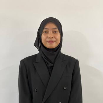 Babysitter in Balik Pulau: Alesha