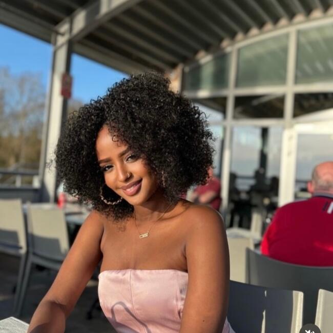 Babysitter in Boussu: Josiane