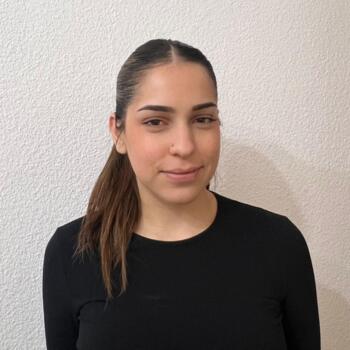 Baby-sitter in Badalona: Karla