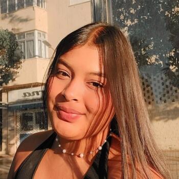 Babysitter in Estepona: Daiyari